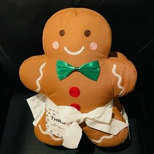 Brand New Ginger Bread Christmas Pillows Set of 2